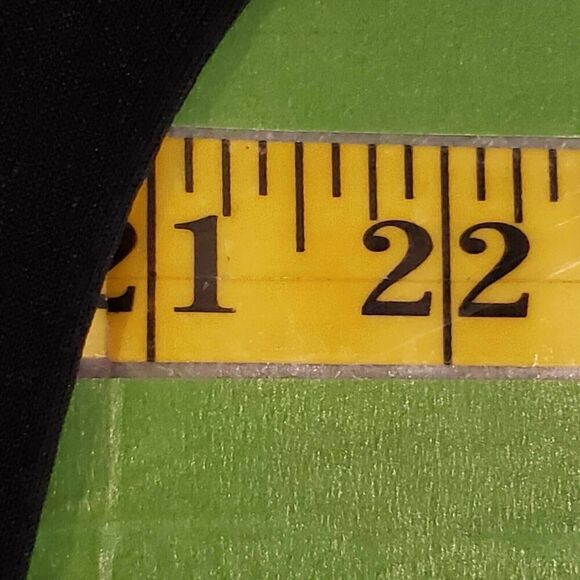 Under Armour Shirt Pullover Base 2.0 Layer Top Women's Size Large L Black - Picture 6 of 8